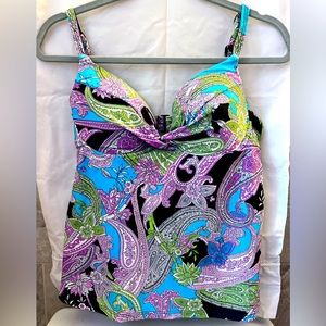 Maidenform swim top. Worn, but in good shape. Cup support. Great colors